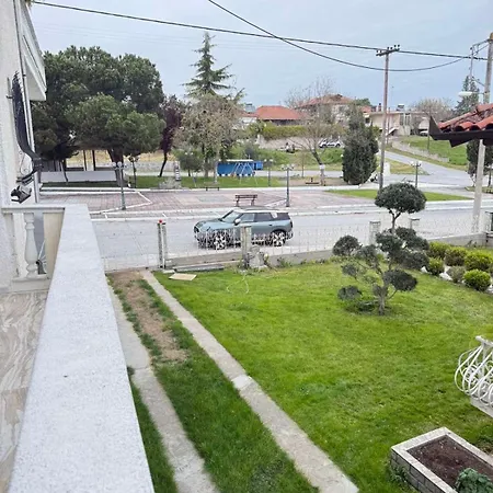 Efesou Large * Nea Efesos