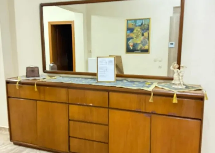 Efesou Large Lejlighed *